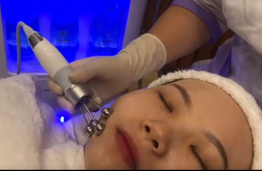 Hydra Microdermabrasion Facial Equipment  for skin care - 9 in 1 - Tulipa Hair & Beauty 